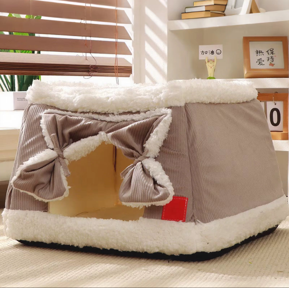 Dual Use Fleece Cat House