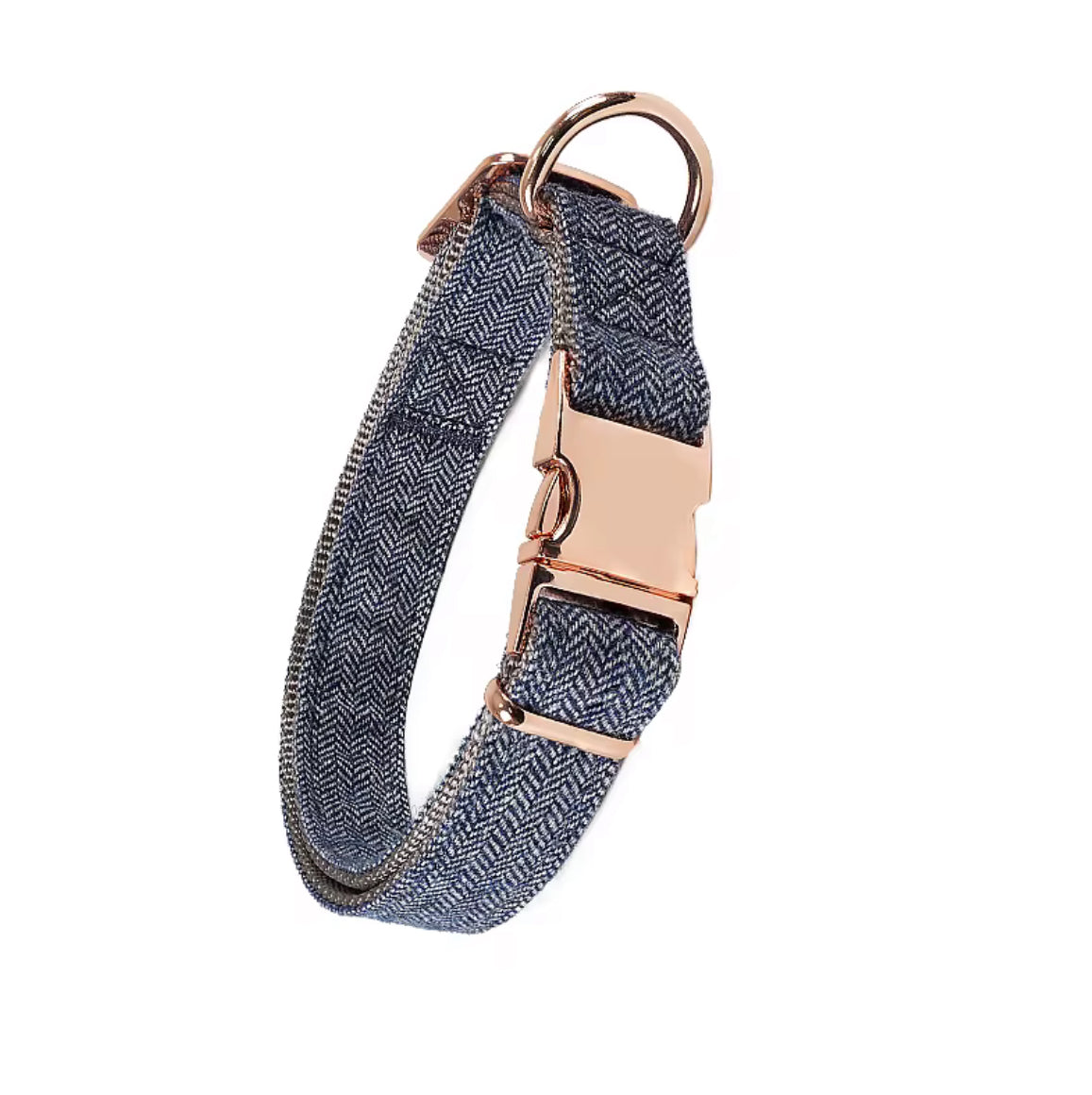 PetStock Luxury Rose Metal Dog Collar and Lead with High-End Woollen Material